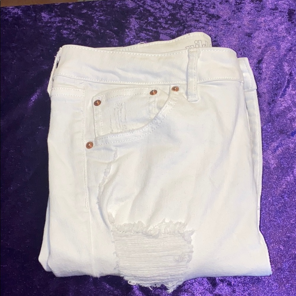 Wild fable white distressed jeans